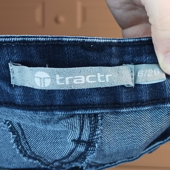 #210 2/$15 - Tractr Blue Jeans Size 6 - Picture 5 of 6
